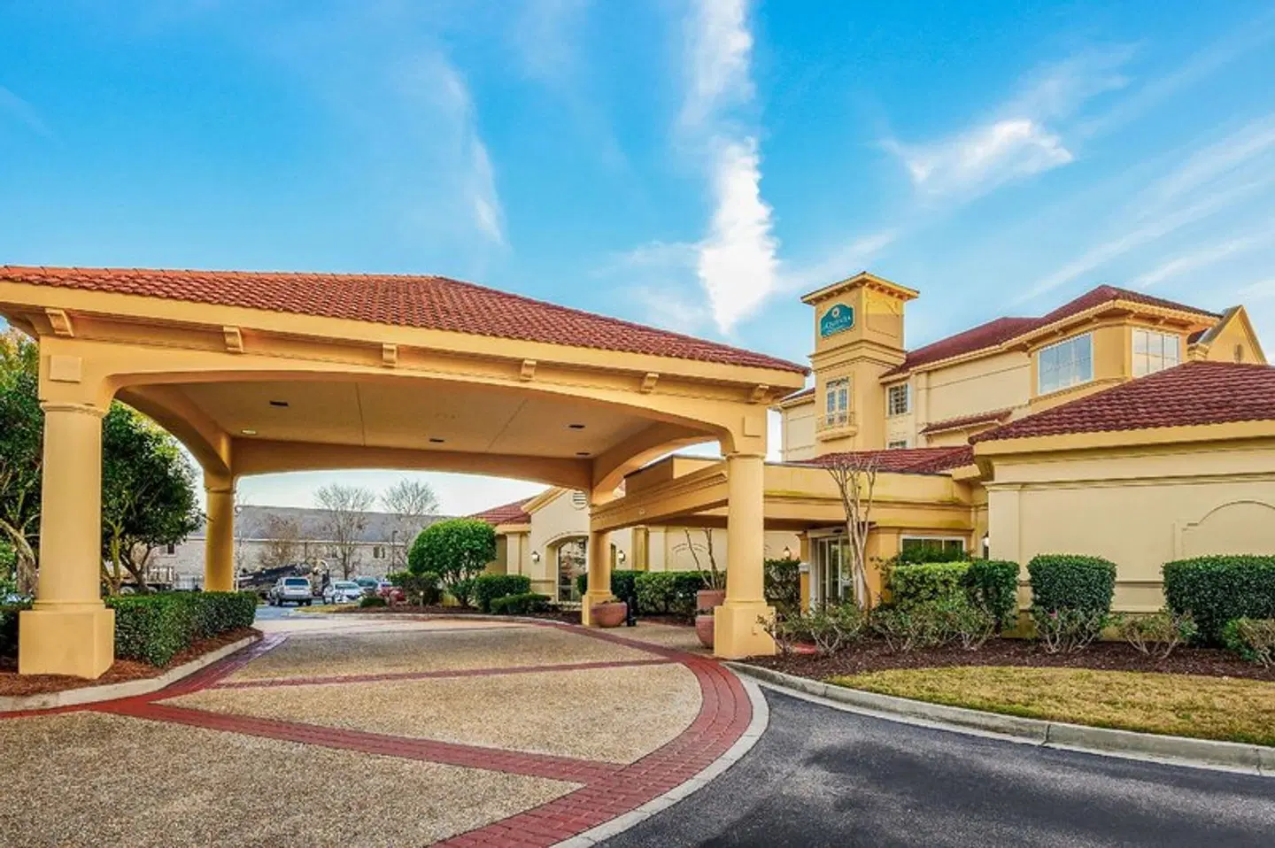 La Quinta Inn & Suites Myrtle Beach Broadway Area EXTERIOR