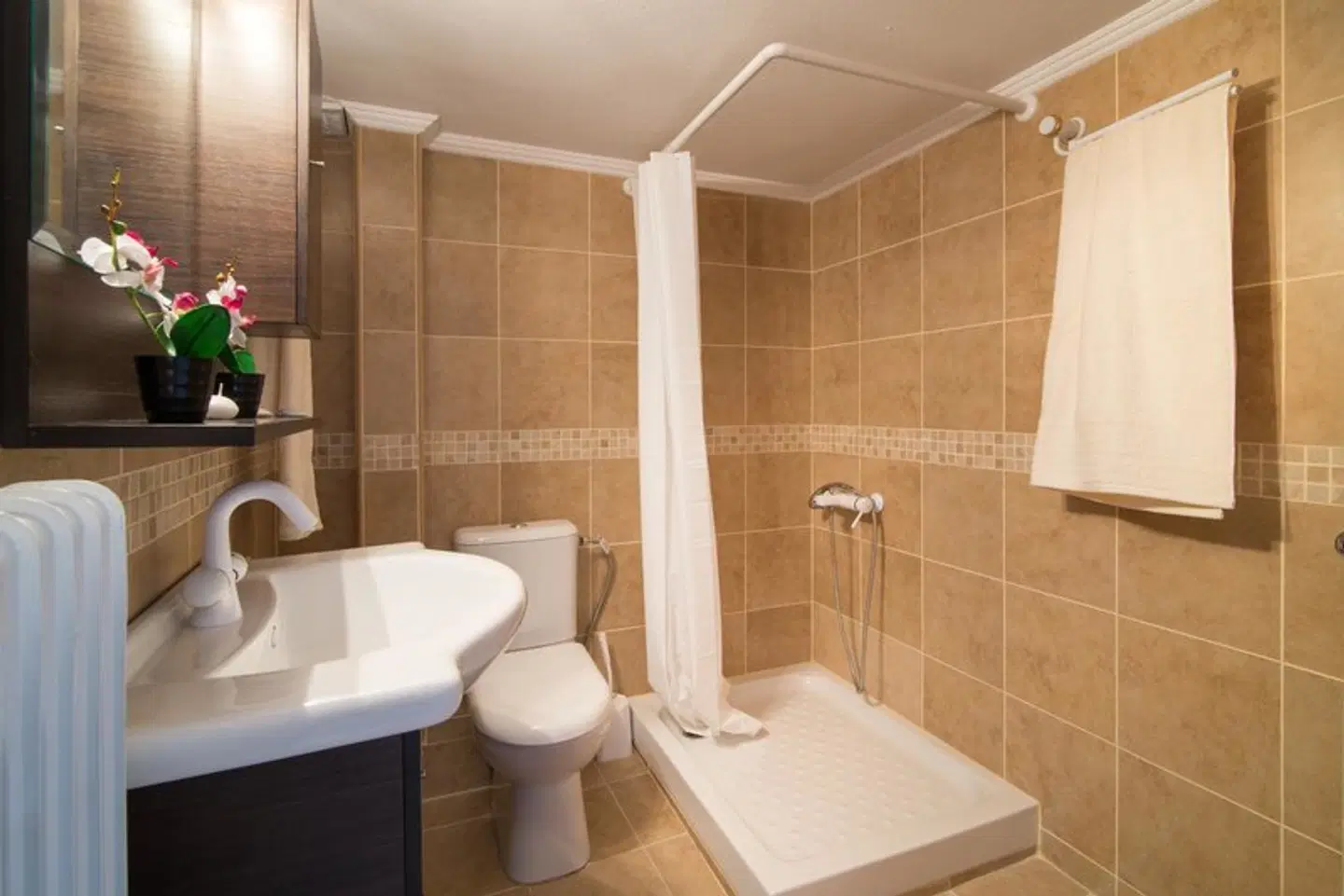 Michalis Apartment Badezimmer