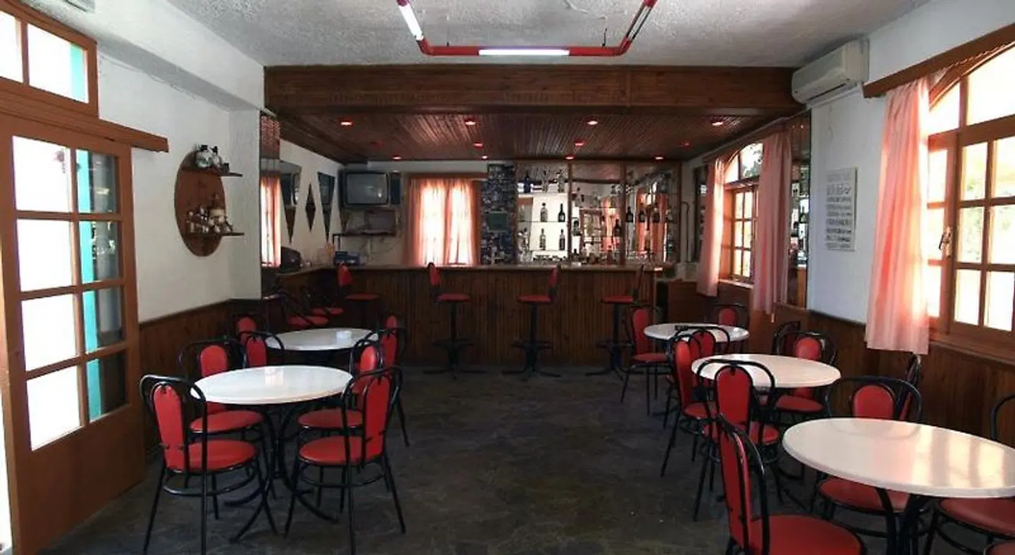 Prinos Apartments Bar