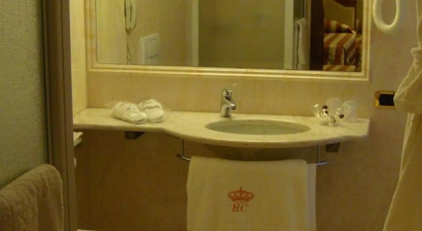 Albergo Corona Badezimmer