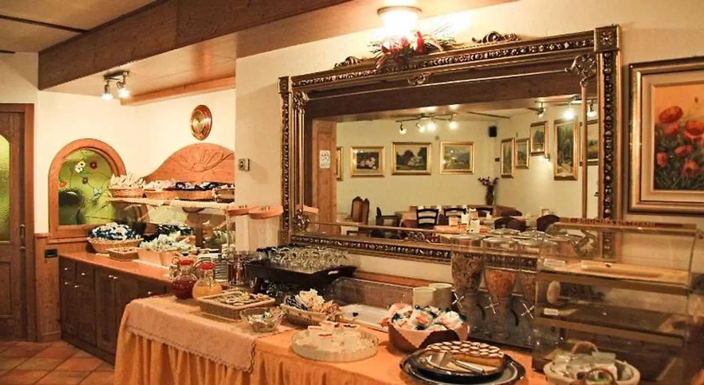 Les Saisons Restaurant