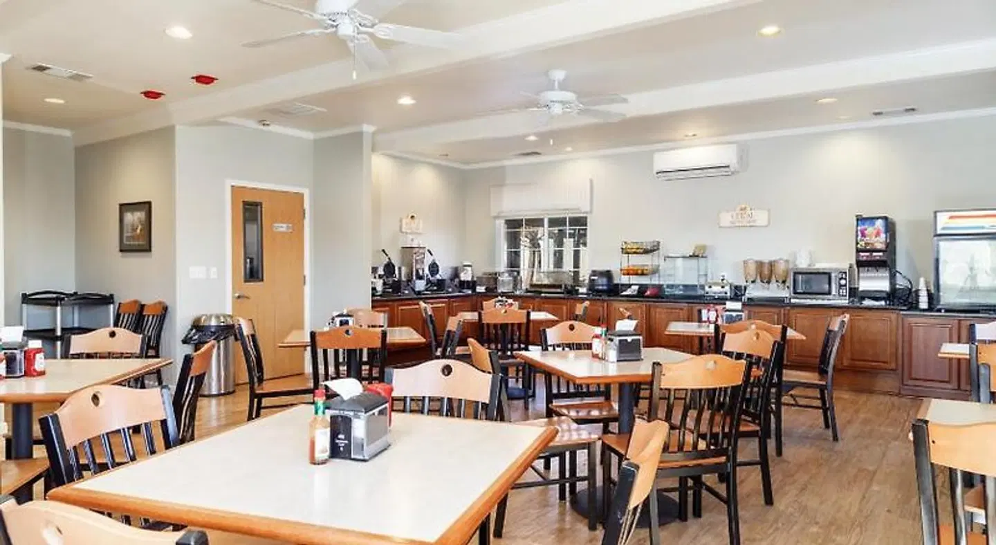 Comfort Inn & Suites Restaurant