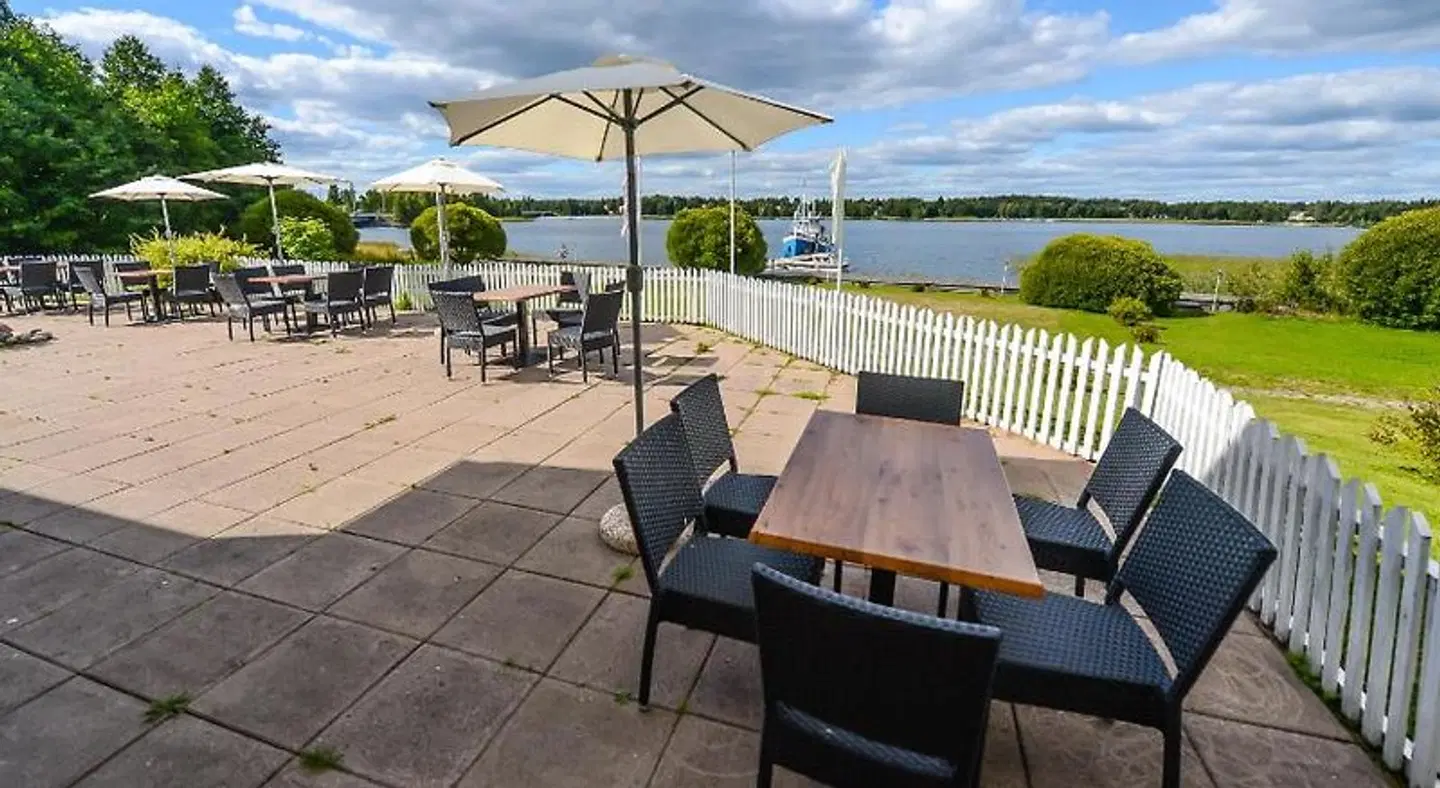 Sea Front Terrasse