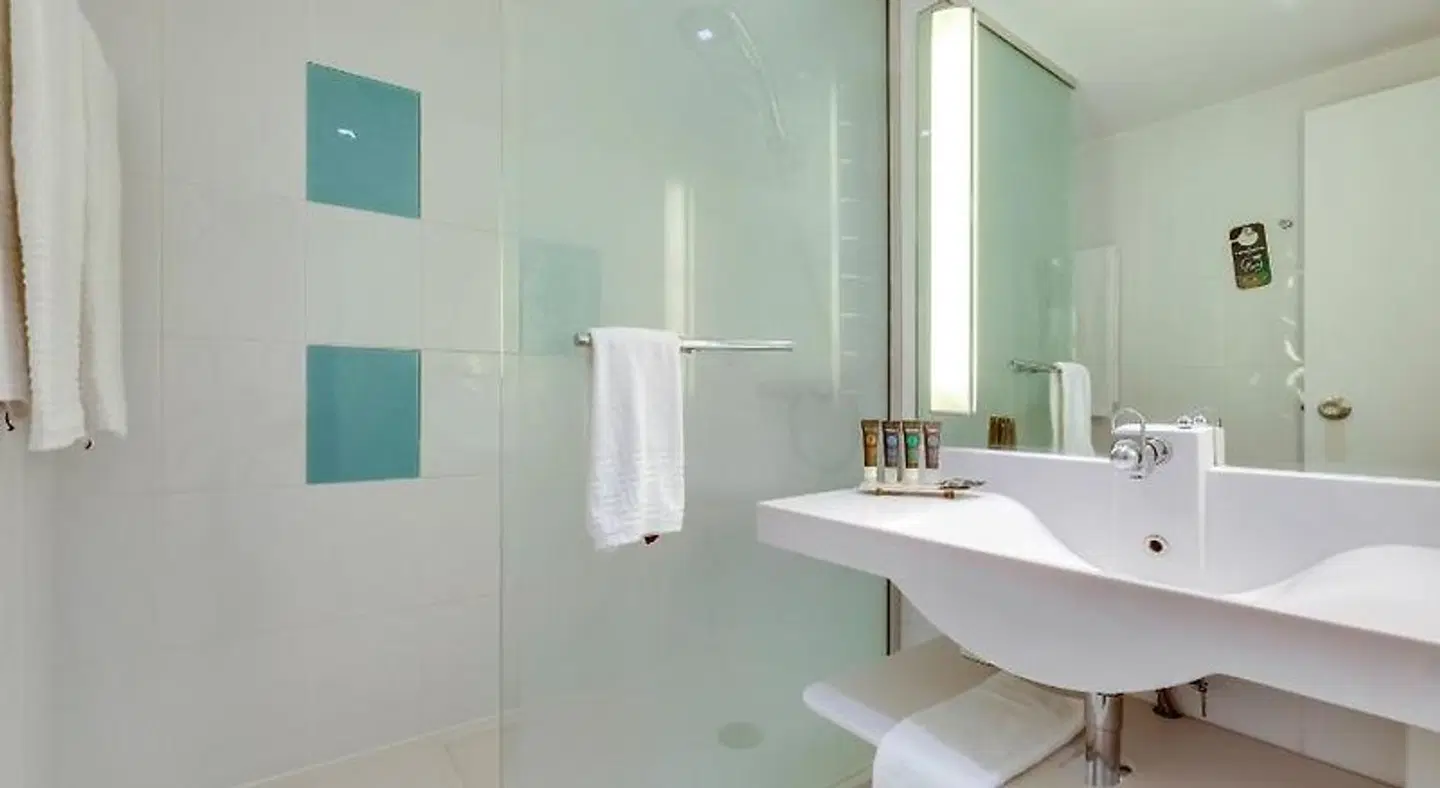 Novotel Atria Nîmes Centre Badezimmer