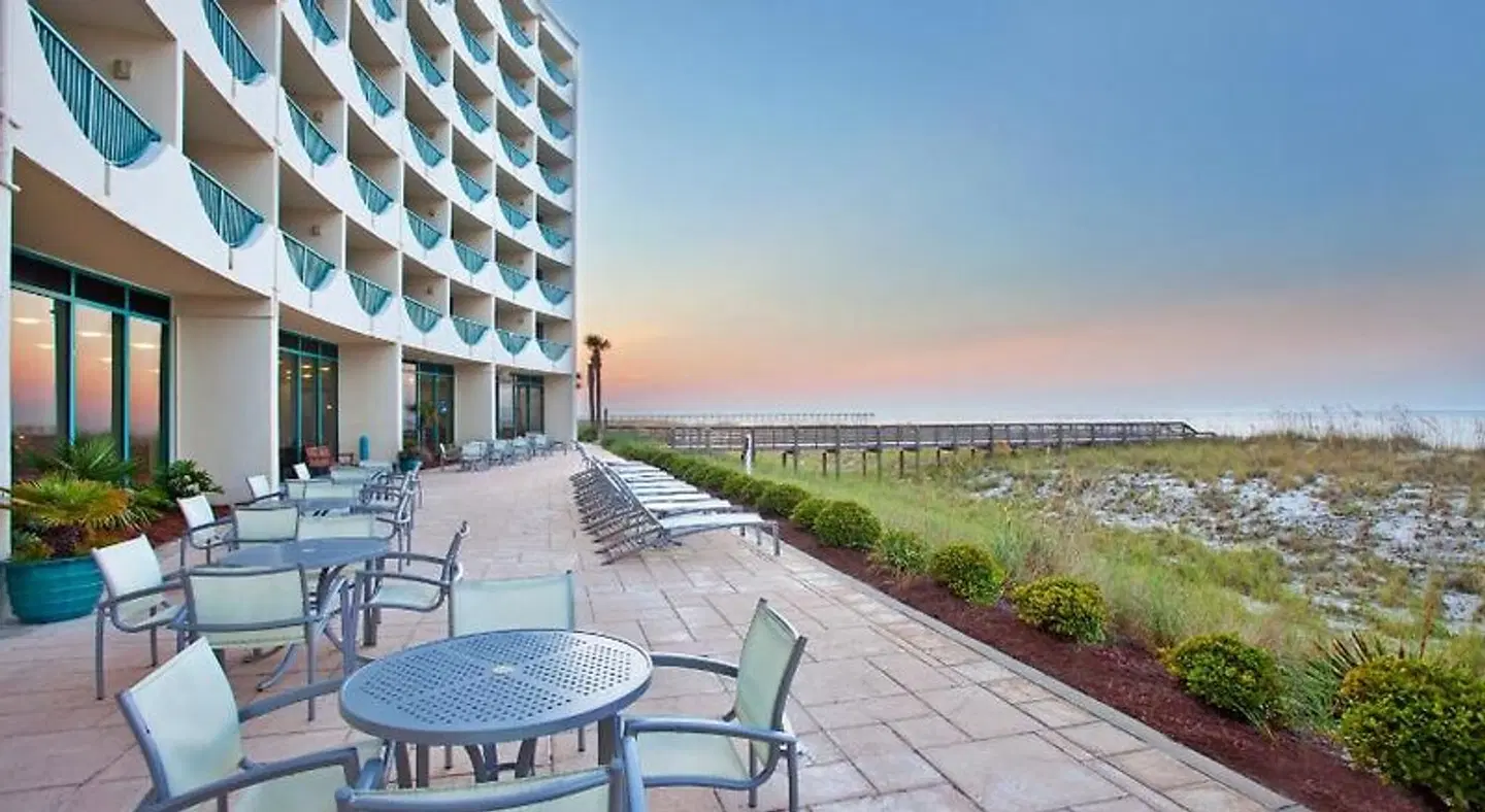 Holiday Inn Express Pensacola Beach by IHG Terrasse