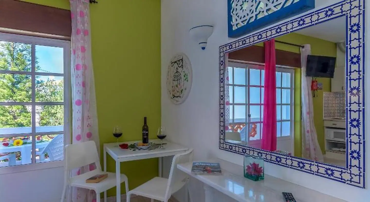 Palm Villa Estudios Badezimmer