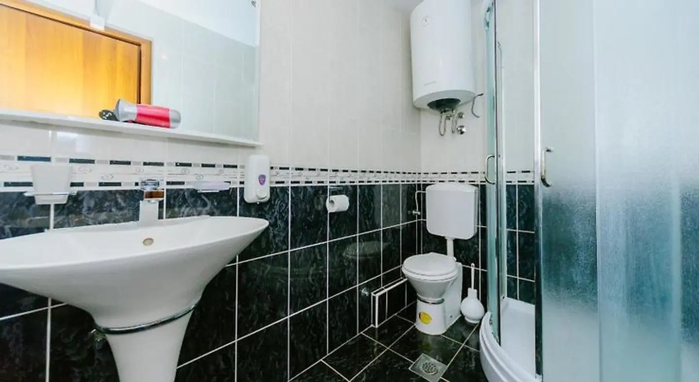 Apartmani Novakovi' Badezimmer