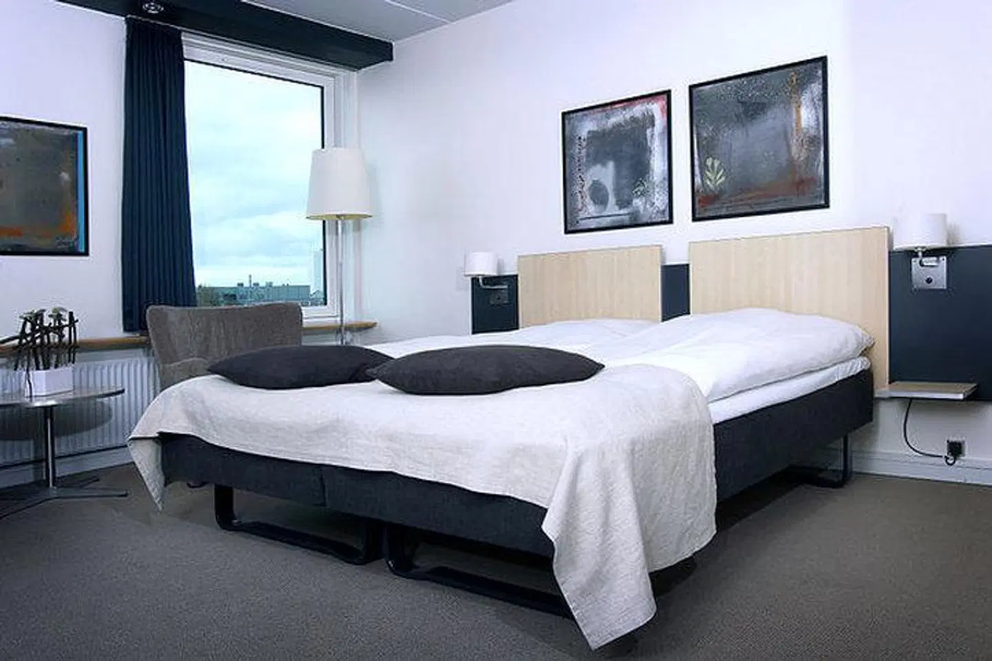 Britannia ROOM_EXAMPLE