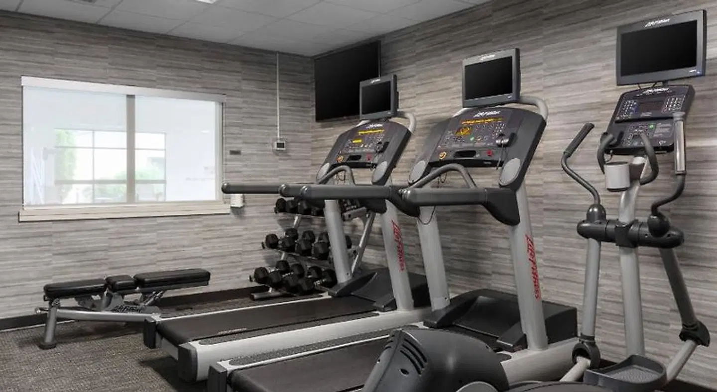 Courtyard by Marriott Fishkill SPORTS_AND_LEISURE