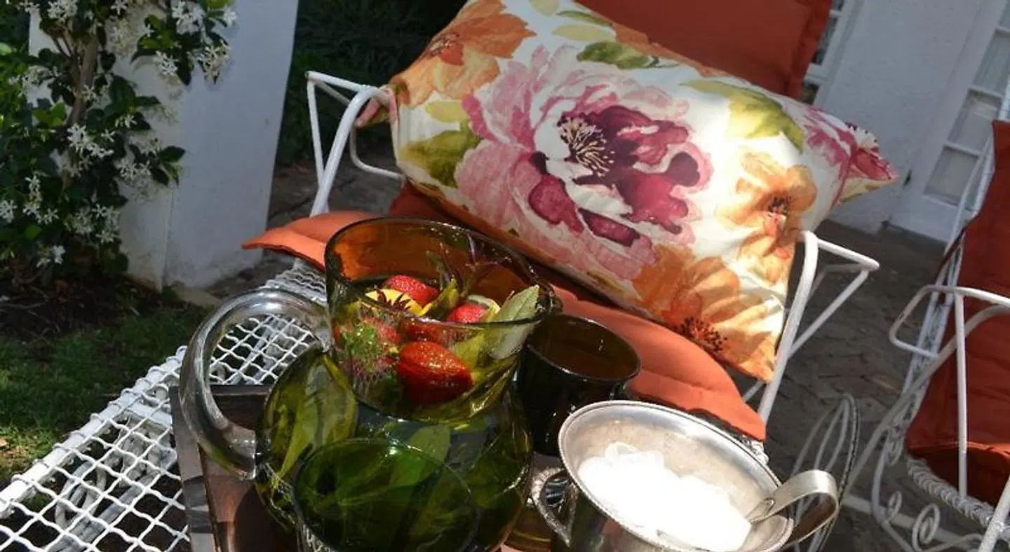 A Tapestry Garden Guest House Restaurant