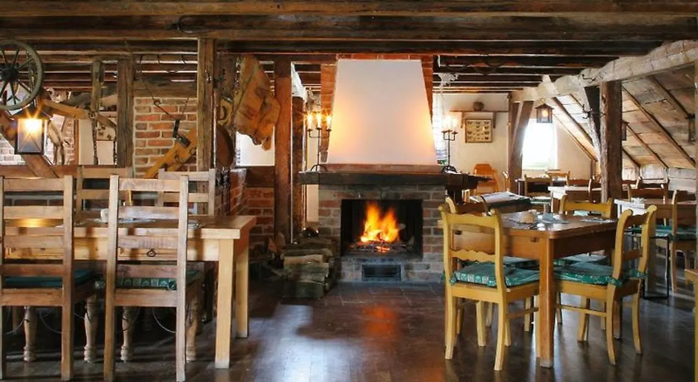 Zur Linde LOUNGE_LOBBY