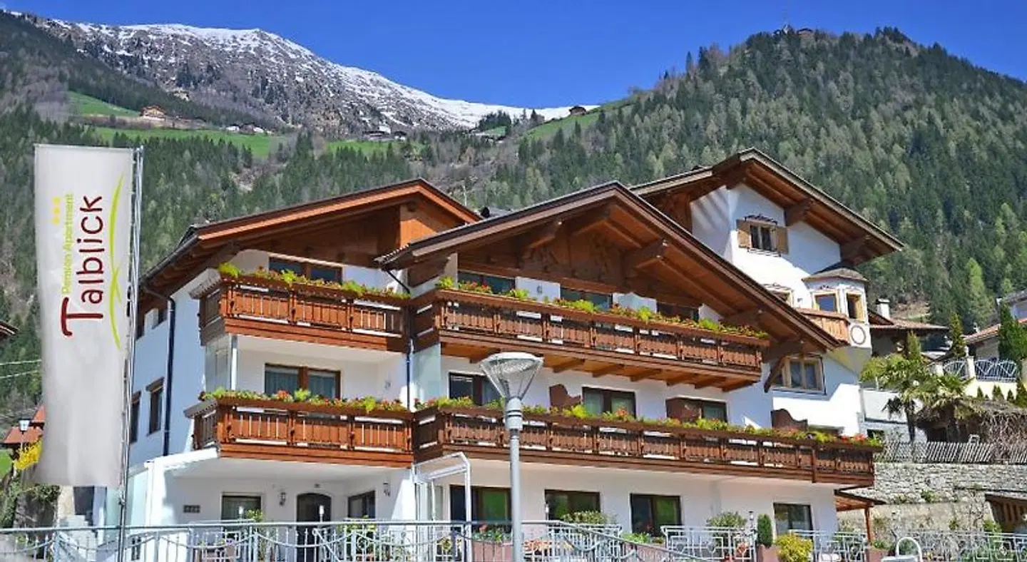 Pension Talblick EXTERIOR