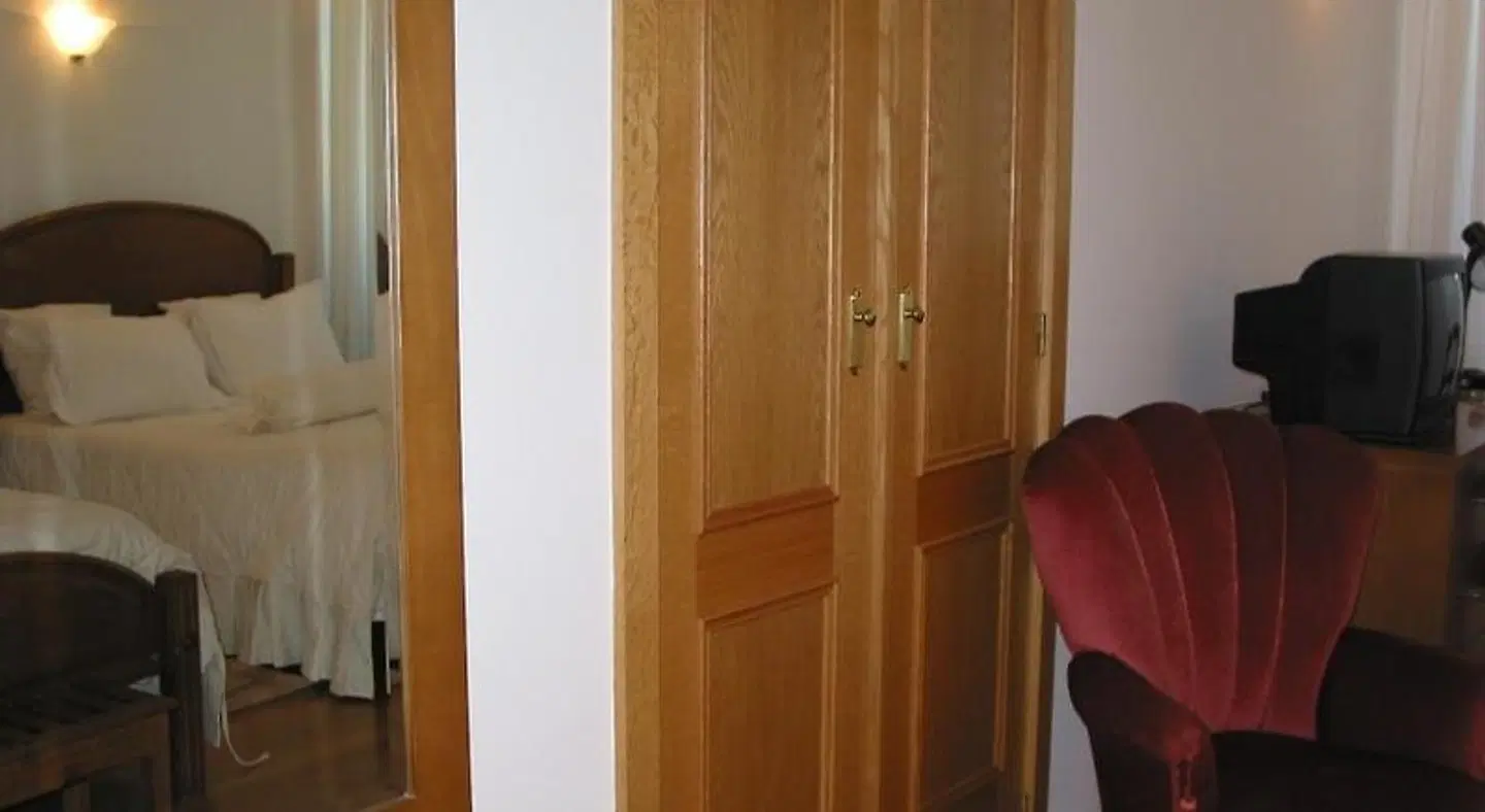 Santos ROOM_EXAMPLE