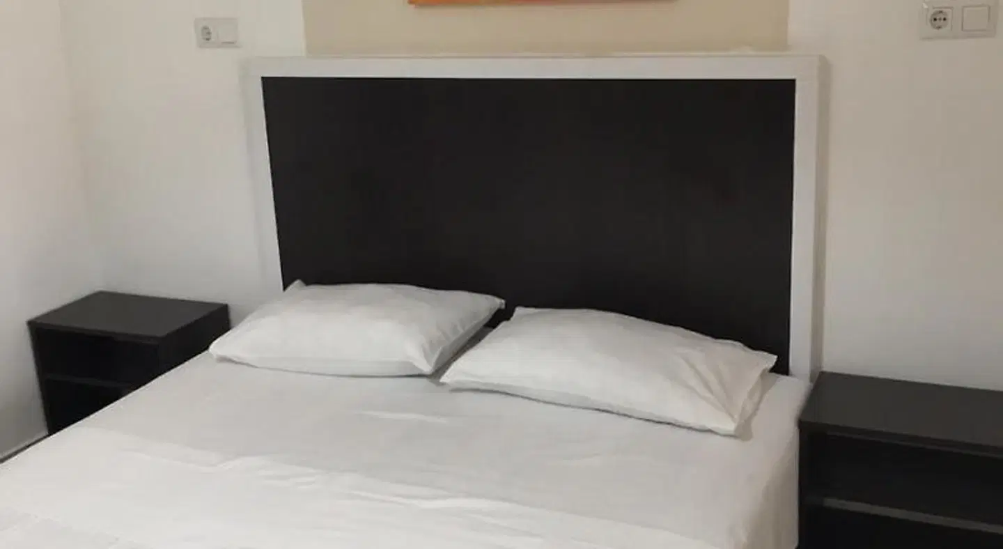 Solar Apartments ROOM_EXAMPLE