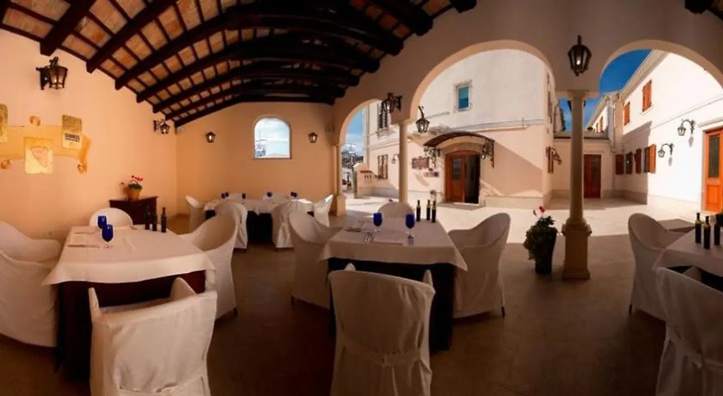 B&B Zigante Restaurant
