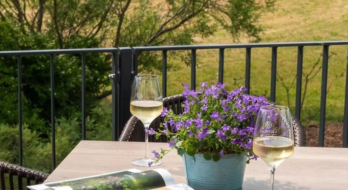 Aedenlife Hotel & Resort Rügen Terrasse