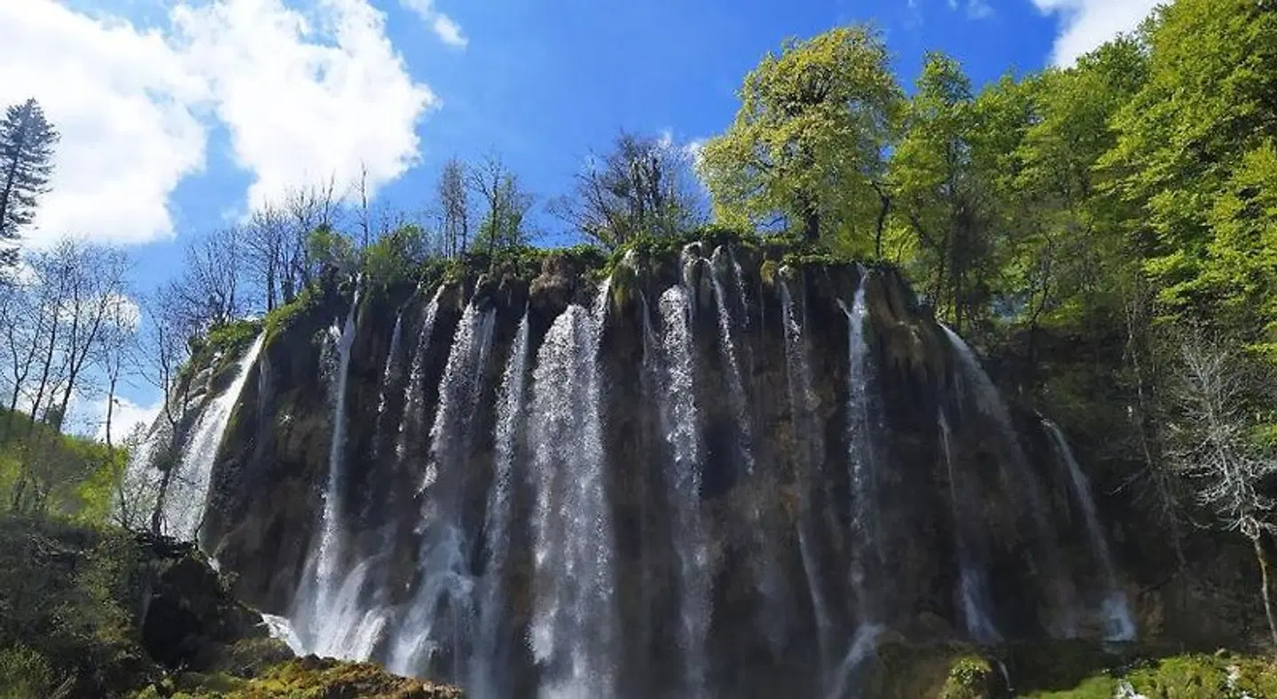 Plitvice Streaming LANDSCAPE