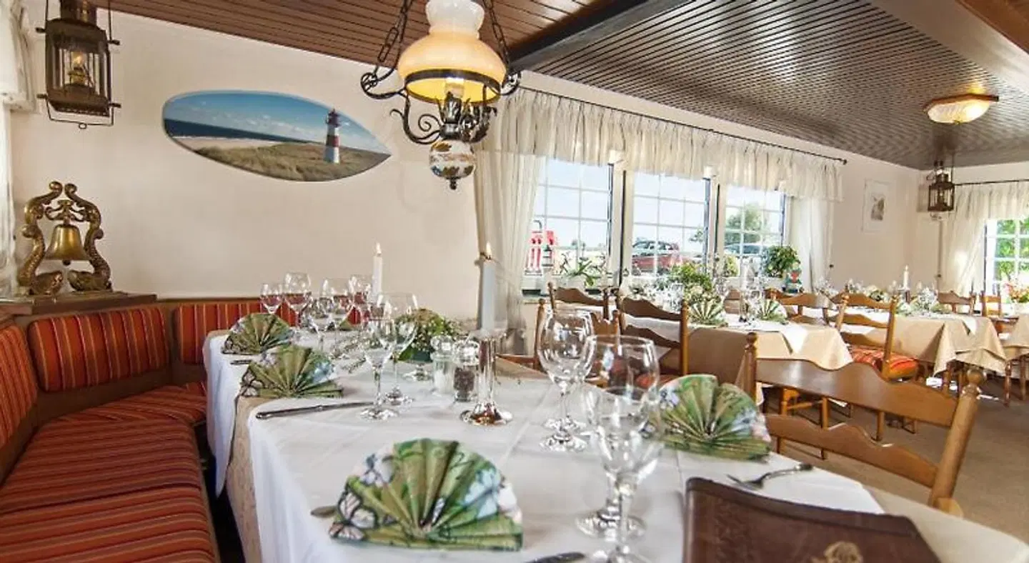 Hotel-Restaurant Faehr-Cafe Restaurant