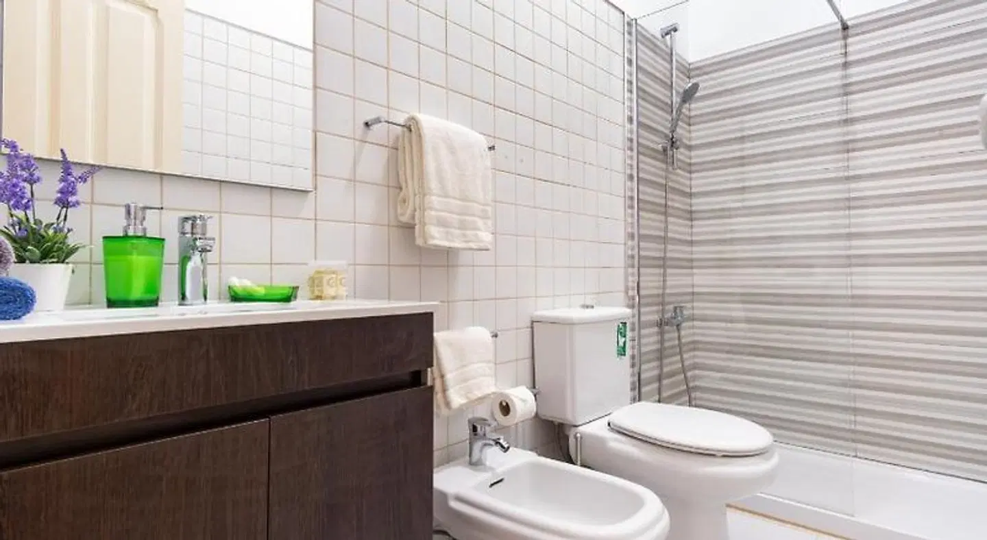 Traveling To Lisbon Baixa Apartments Badezimmer