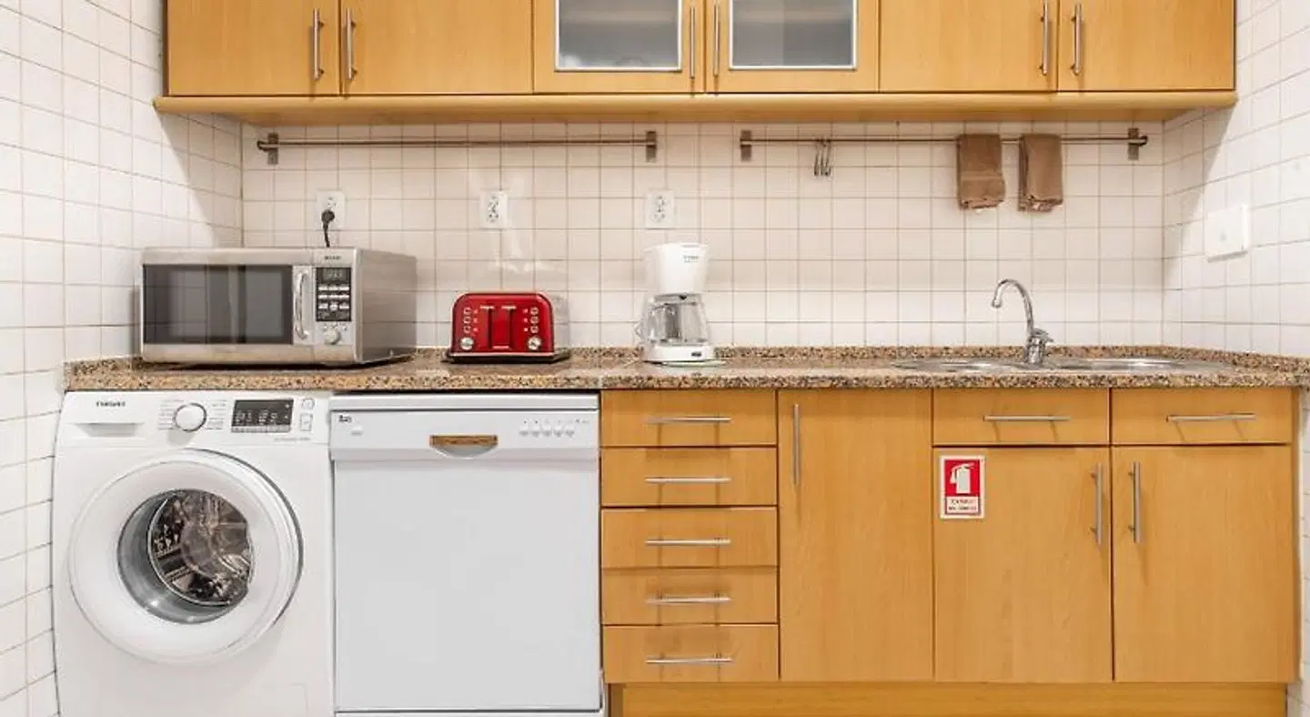 Traveling To Lisbon Baixa Apartments ROOM_EXAMPLE