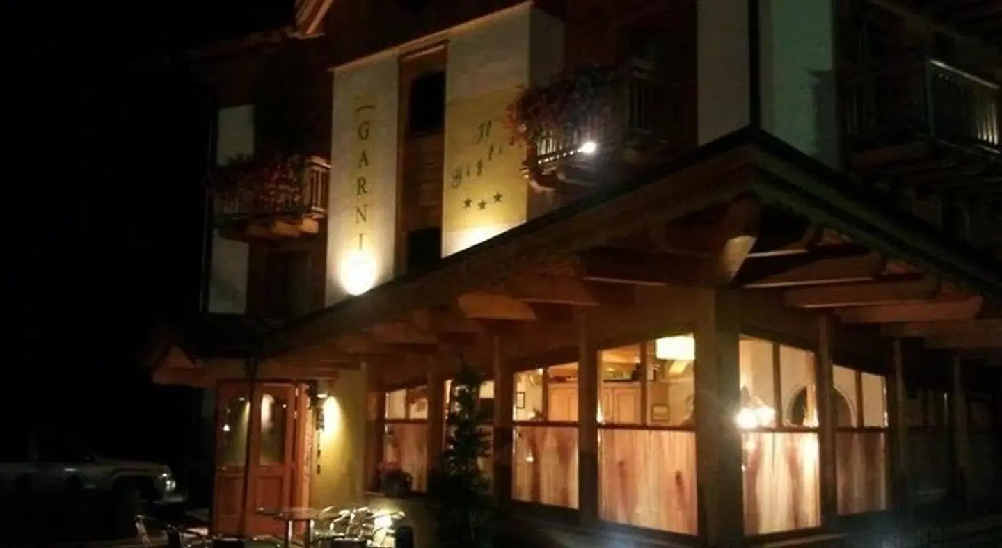 Hotel Garnì Il Giglio EXTERIOR