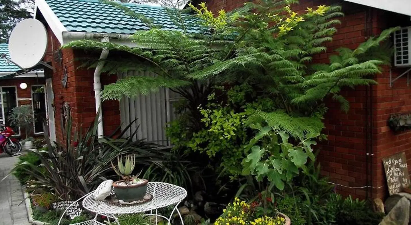 Memra Guest House Garten
