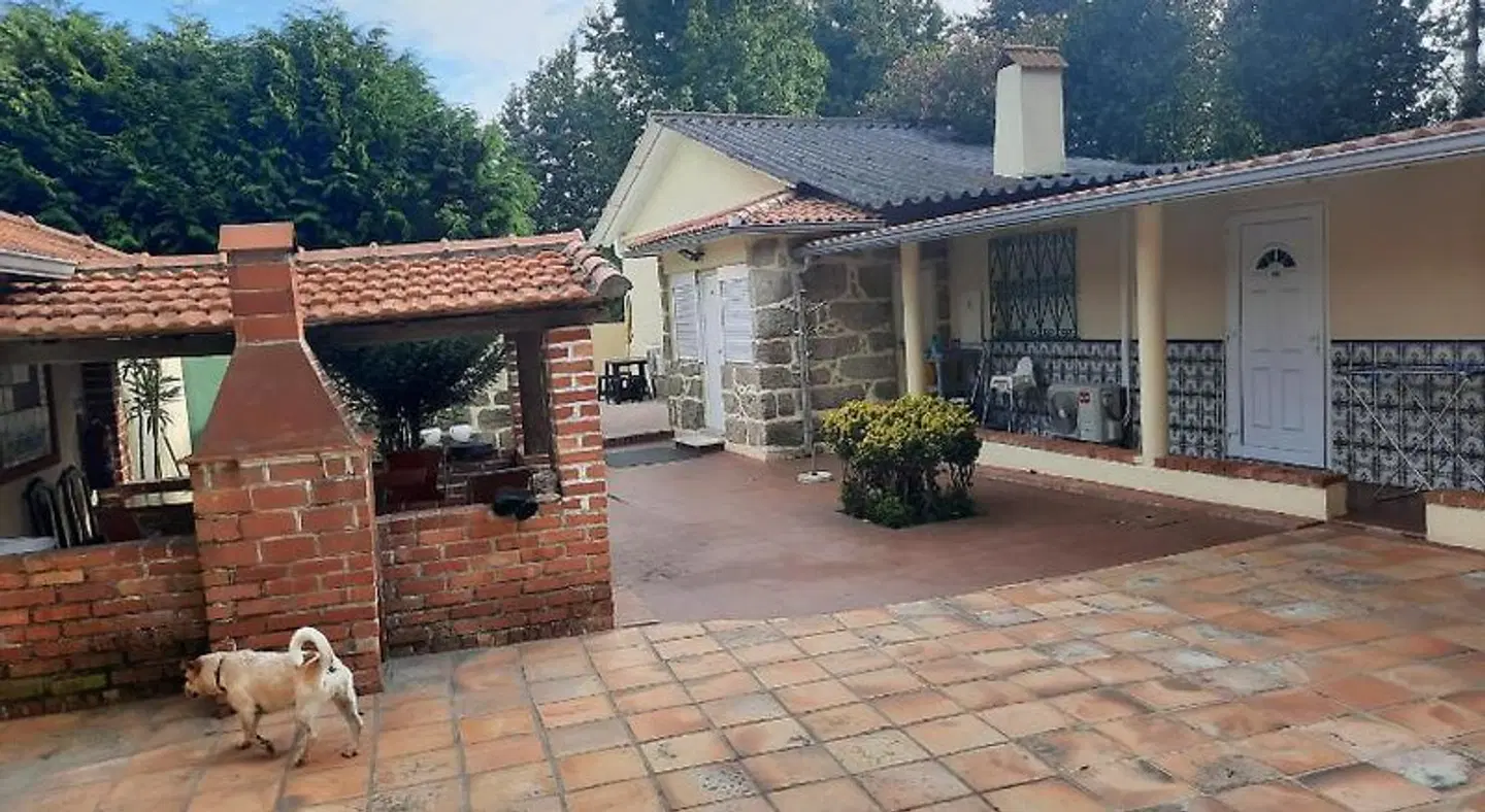 Metro Vilar Suites & Villas EXTERIOR