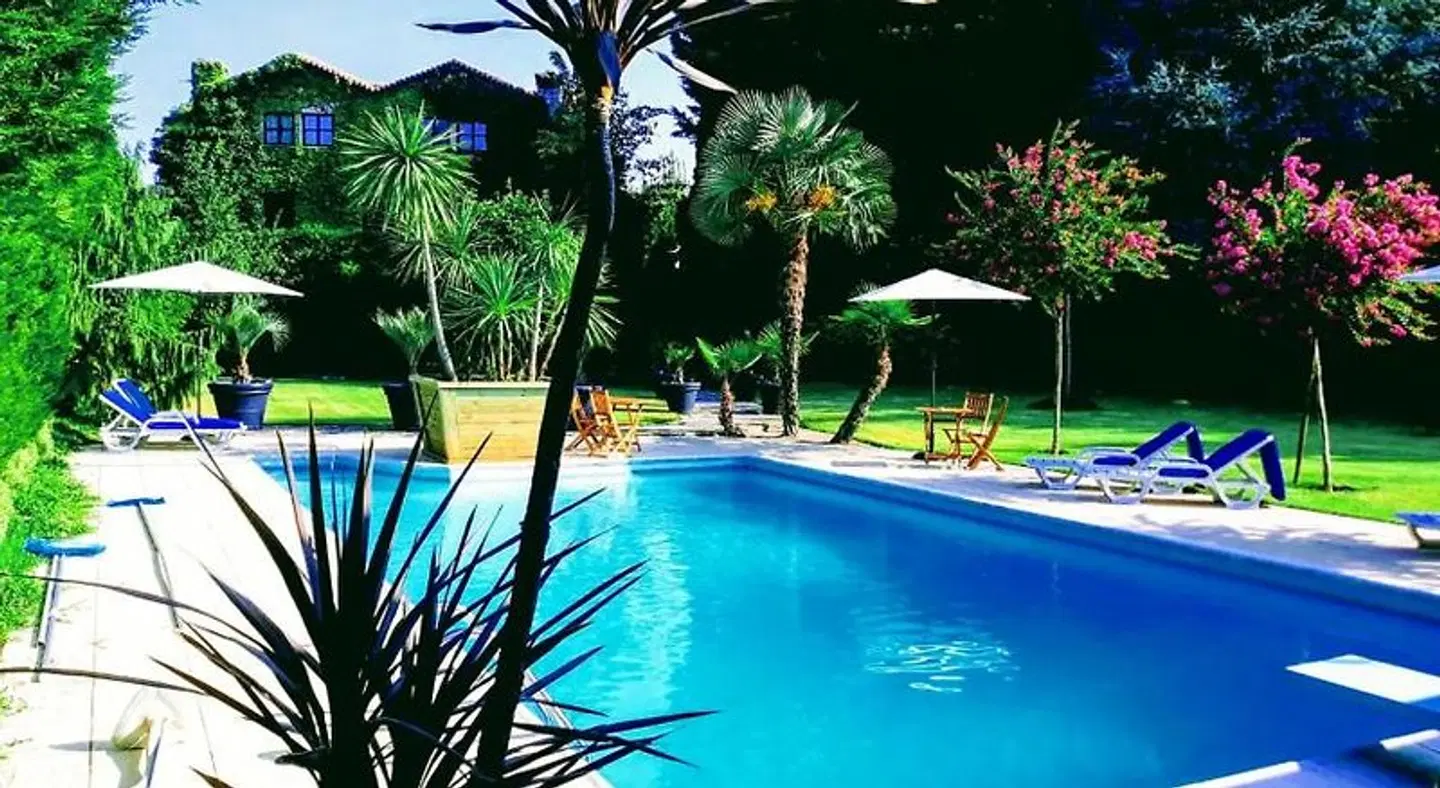 Casa do Prado Guest House OUTDOOR_POOL