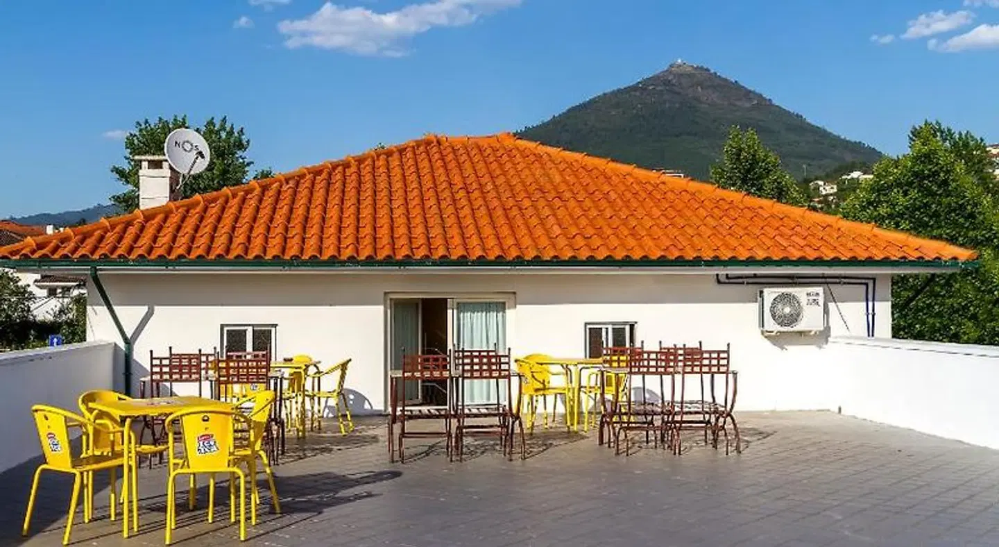Hostel Carvalho Bar
