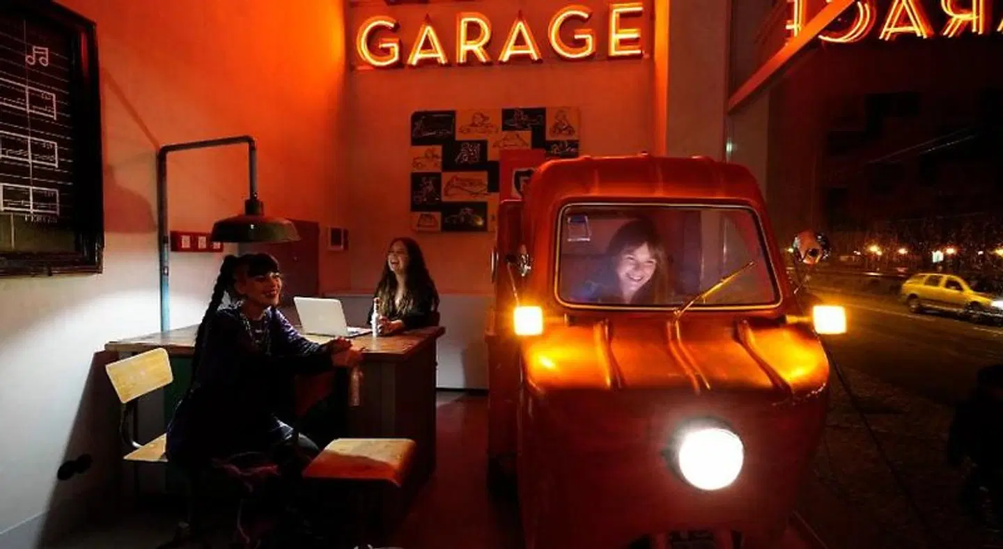 Zero Box Lodge Coimbra LOUNGE_LOBBY