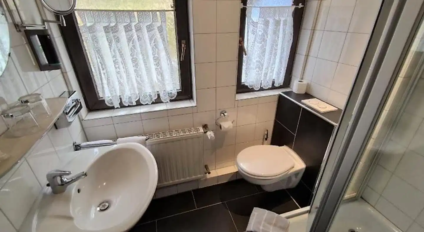 Zur Alten Post Badezimmer