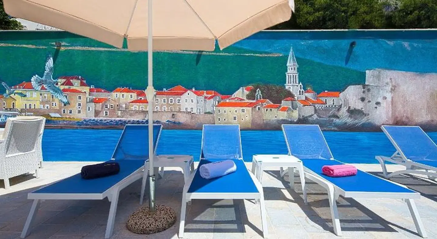 Apartments Jovan OUTDOOR_POOL