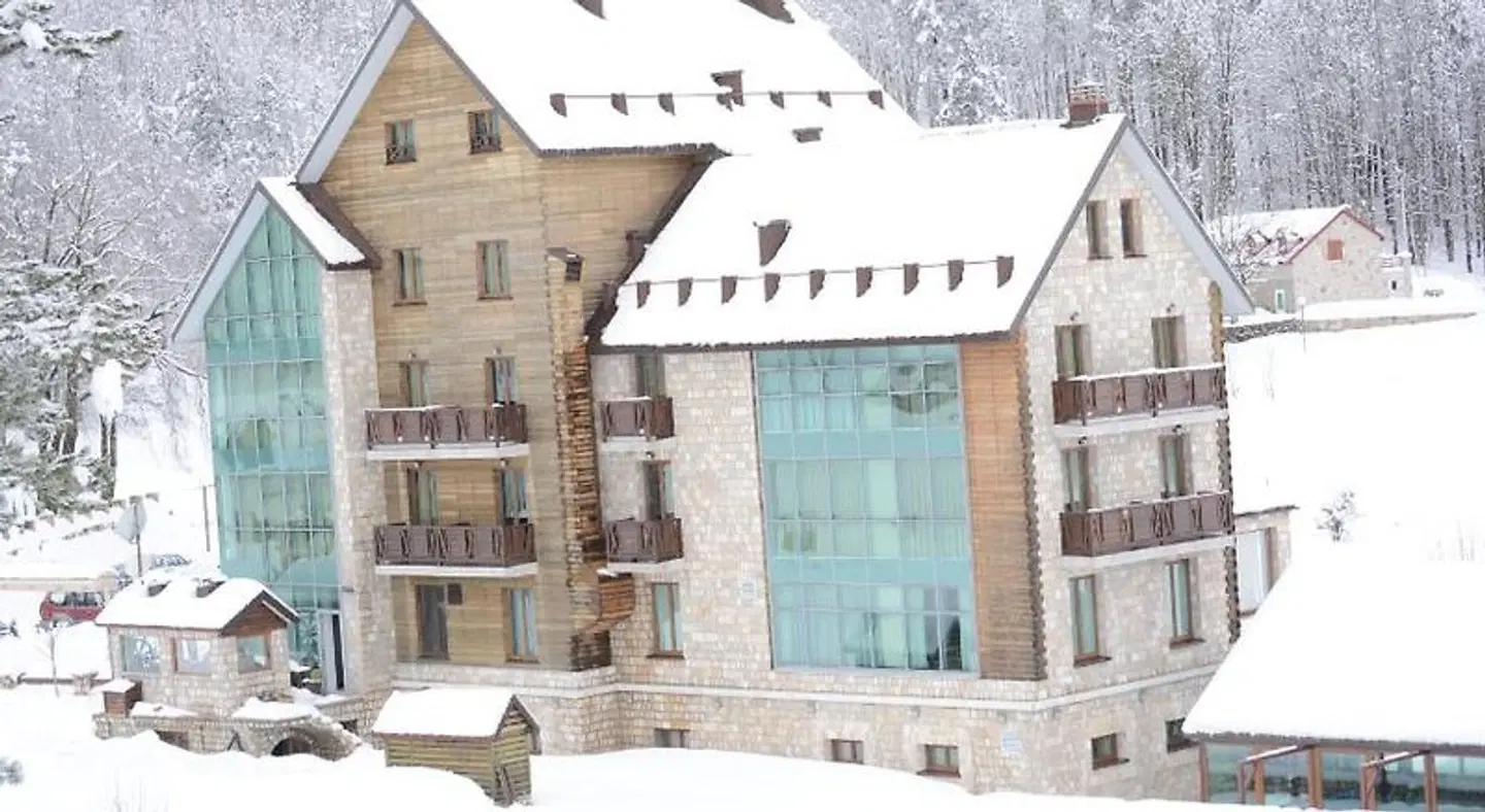 Monte Rosa MODEL_IMPRESSION