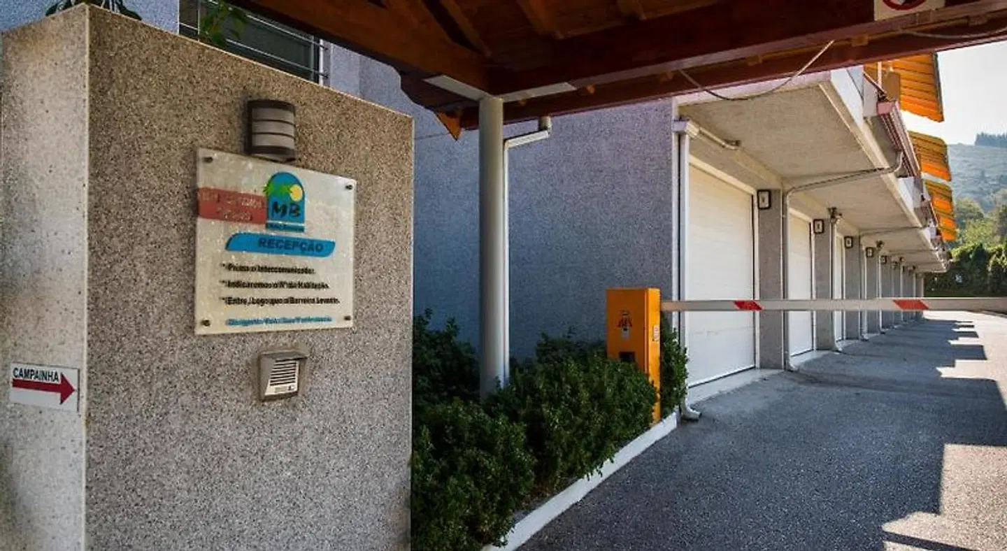 Motel Bracancún EXTERIOR