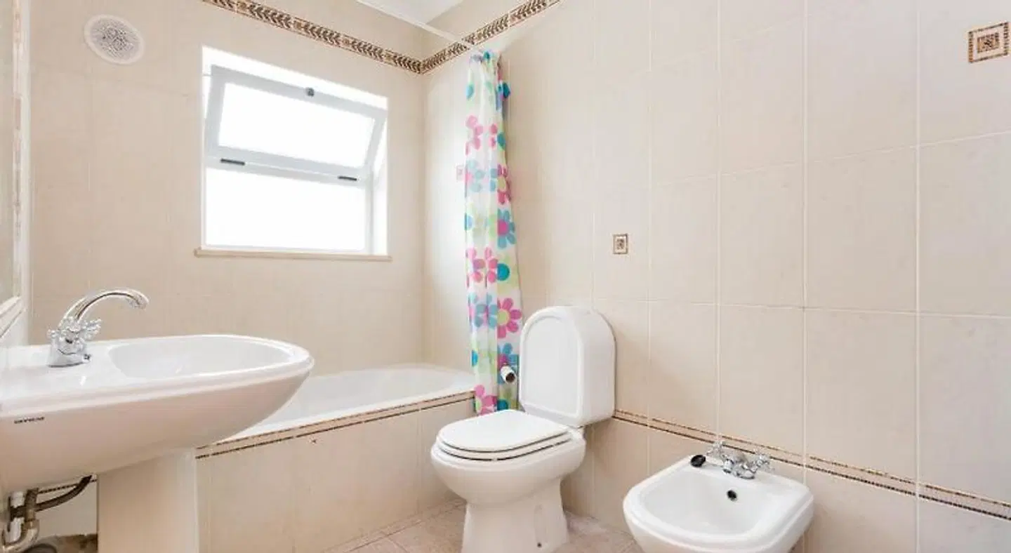 The 17 Hostel Badezimmer