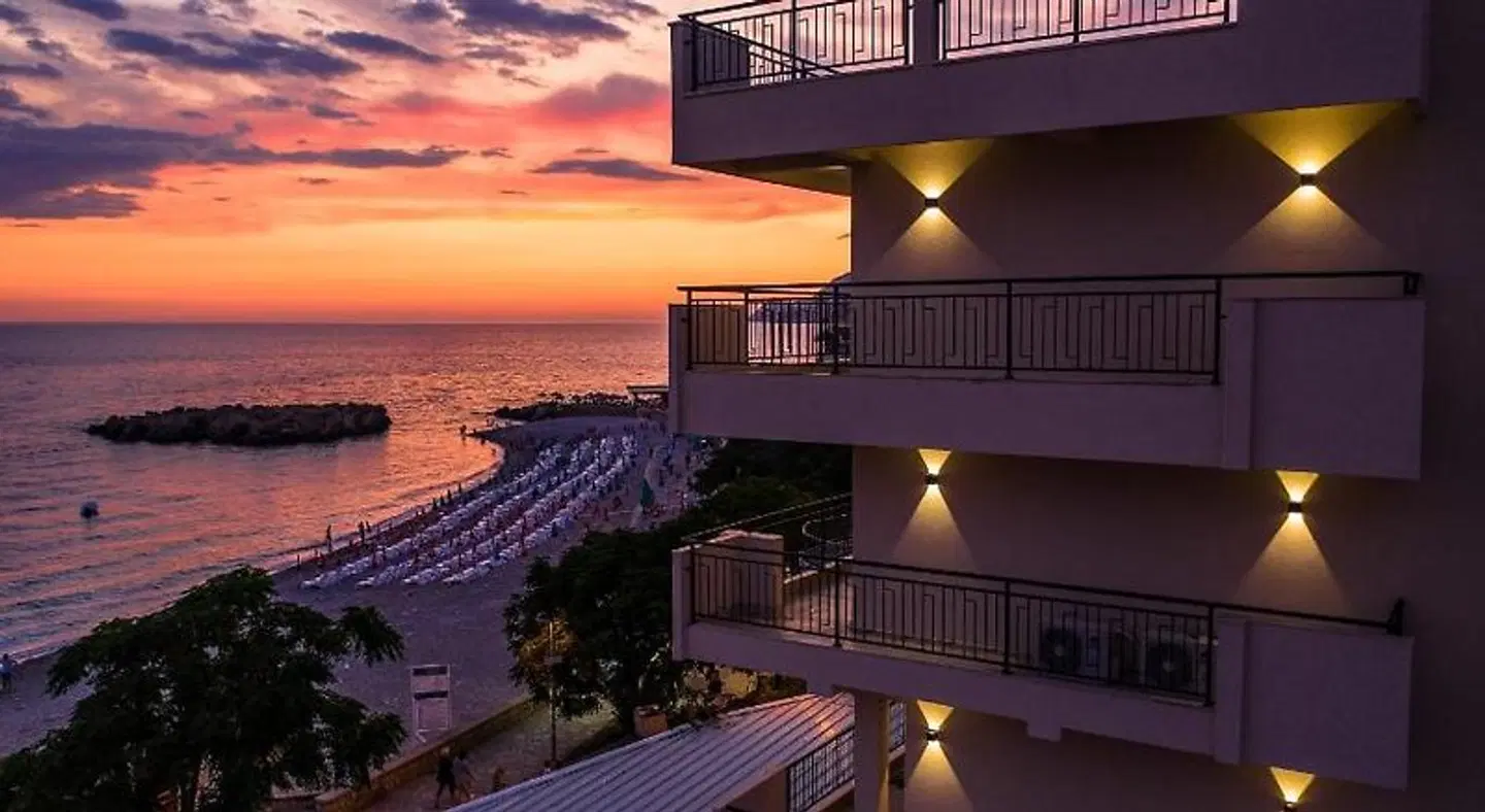 Sunset hotel & beach Terrasse