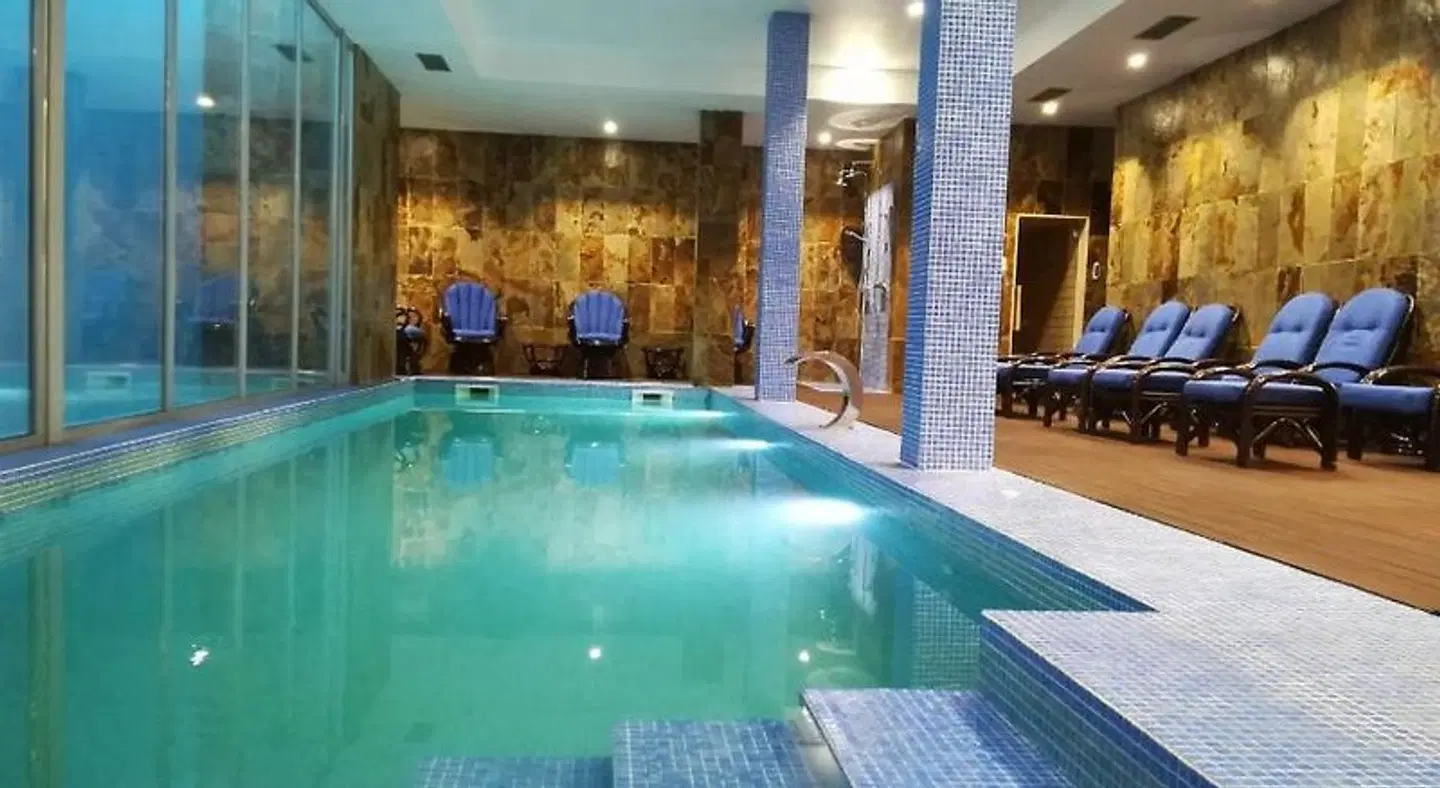 Hotel Ibn-Arrik Hallenbad