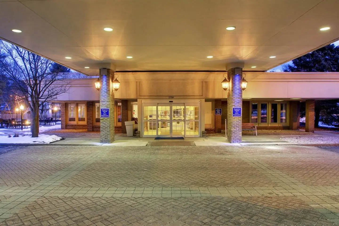 Holiday Inn Express Poughkeepsie by IHG EXTERIOR