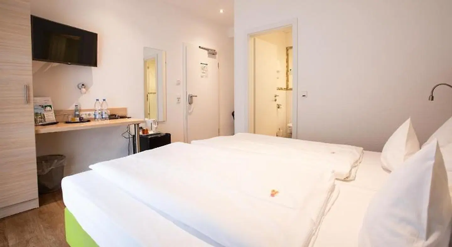 Astoria ROOM_EXAMPLE