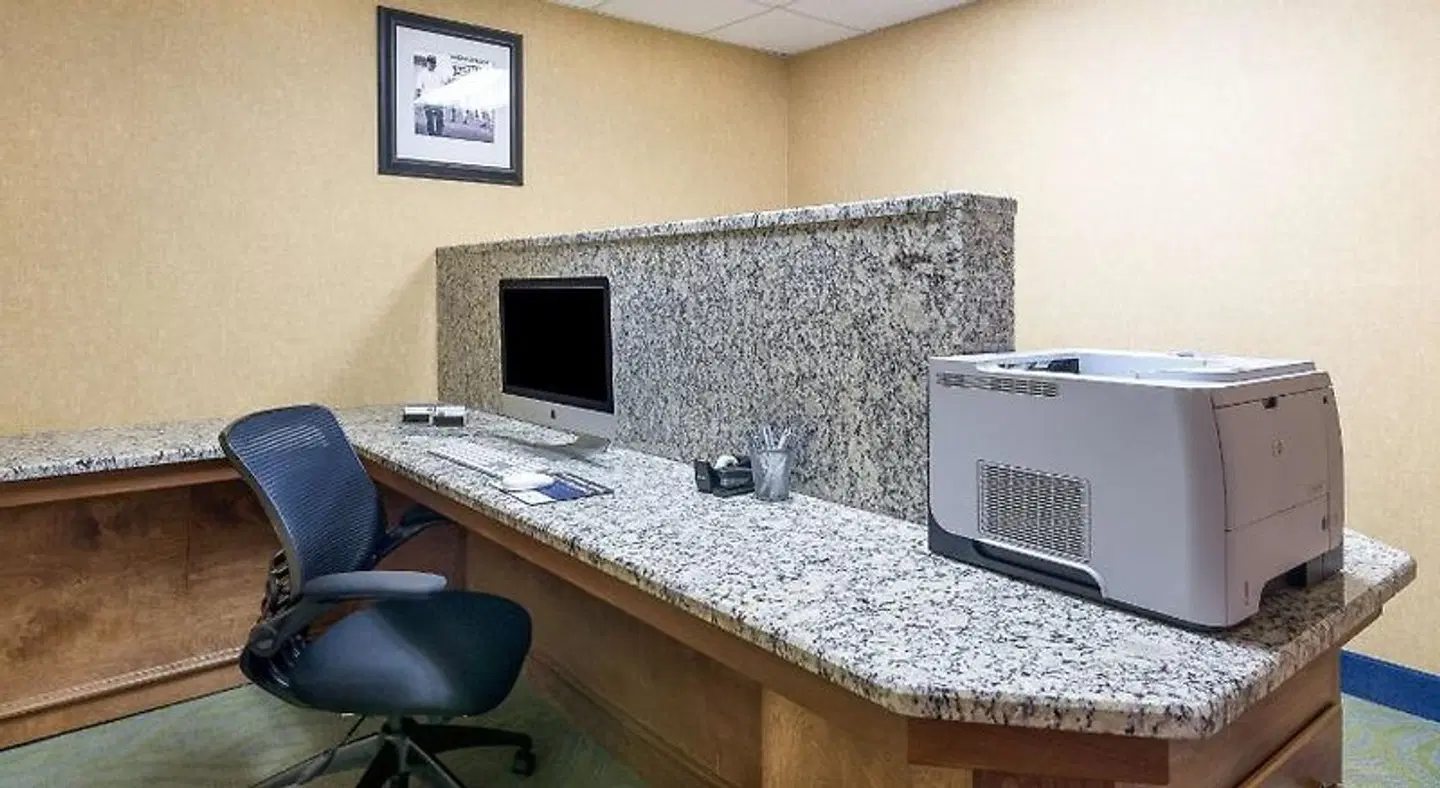 Hampton Inn & Suites Florence Center ROOM_EXAMPLE