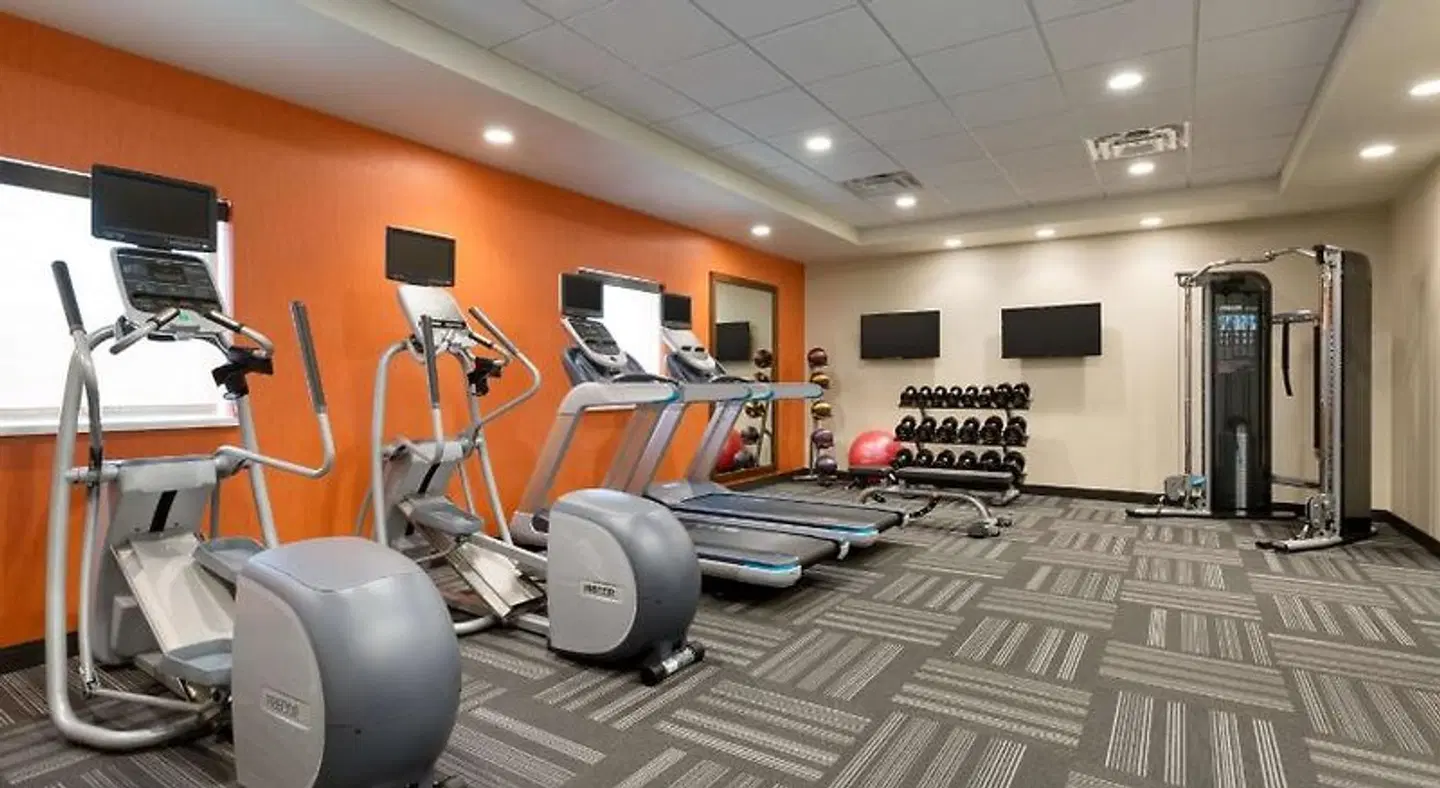 Home2 Suites by Hilton Phoenix Glendale-Westgate SPORTS_AND_LEISURE
