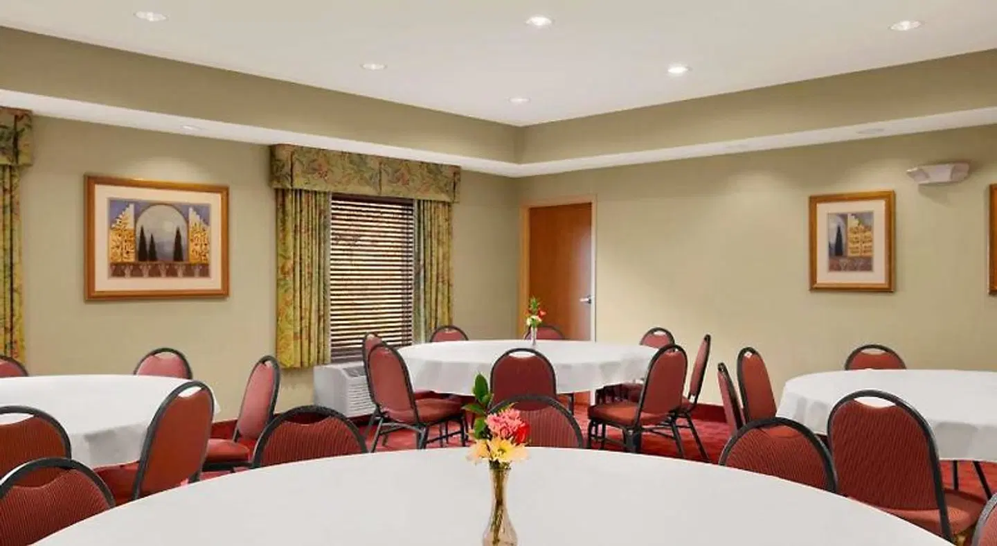 Hampton Inn Athens Konferenz