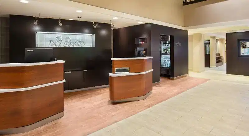Courtyard by Marriott Springfield Airport – Hotelfoto