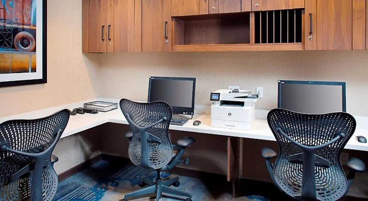 Hilton Garden Inn Providence ROOM_EXAMPLE