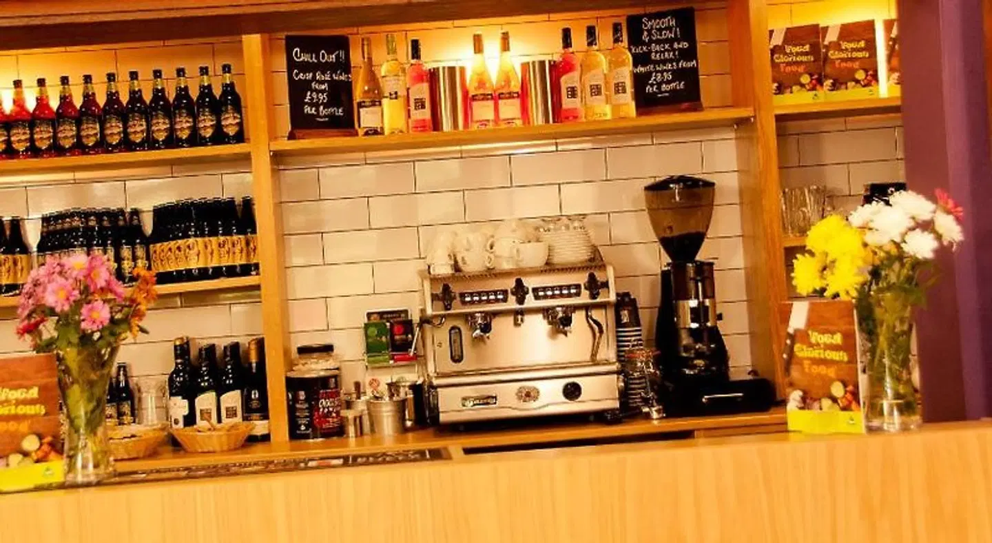 YHA York LOUNGE_LOBBY