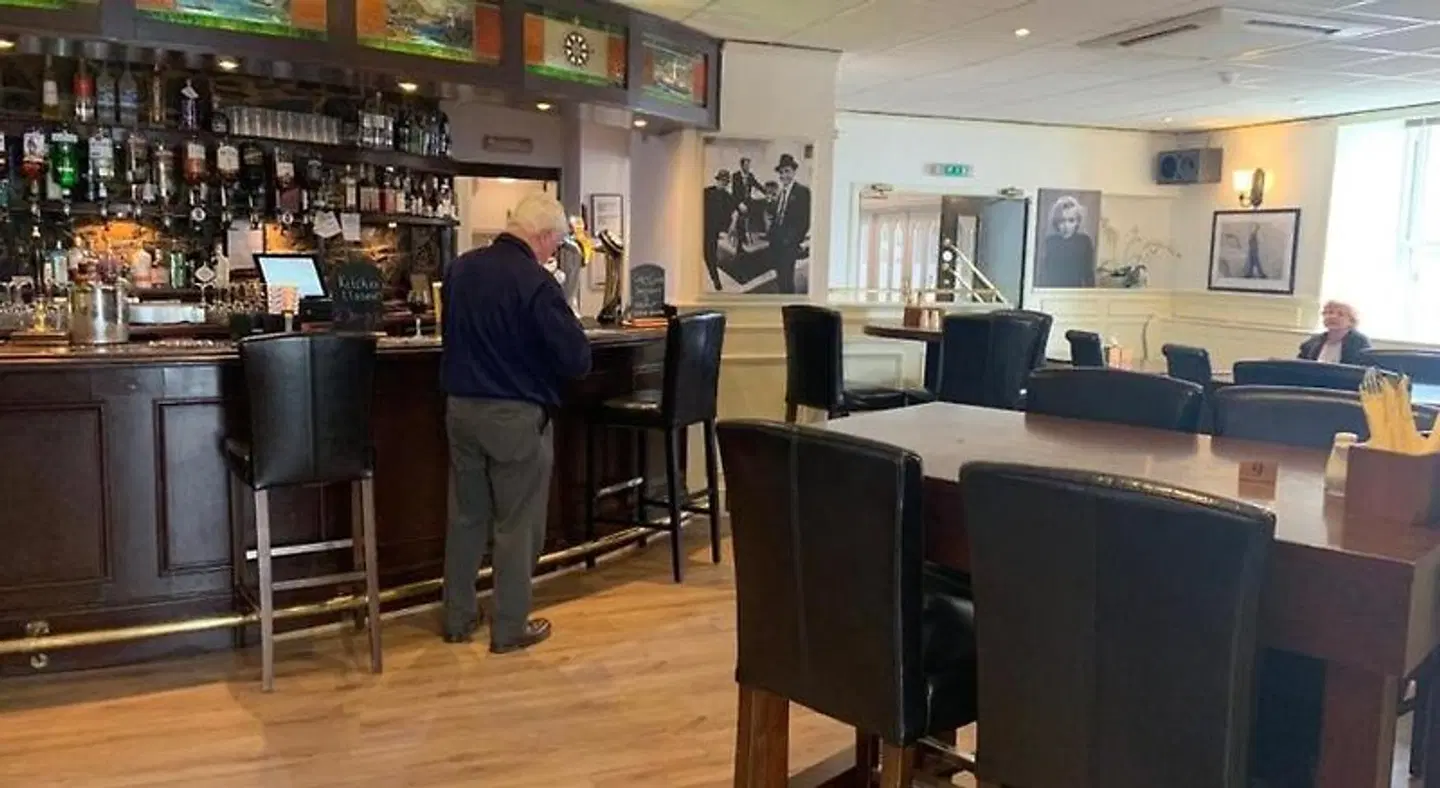 The Harbour House Hotel Bar