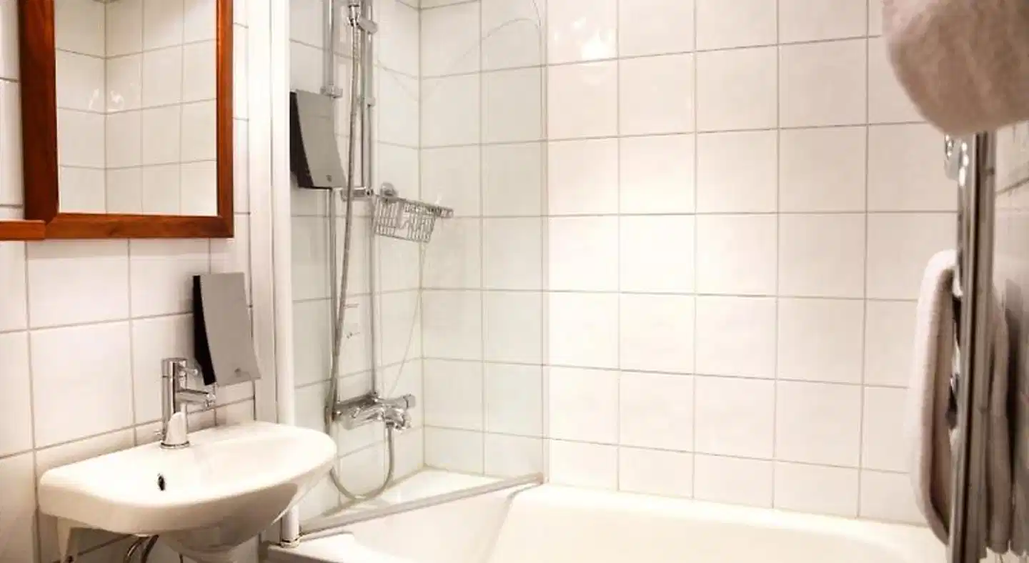 Clarion Collection Hotel Temperance Badezimmer