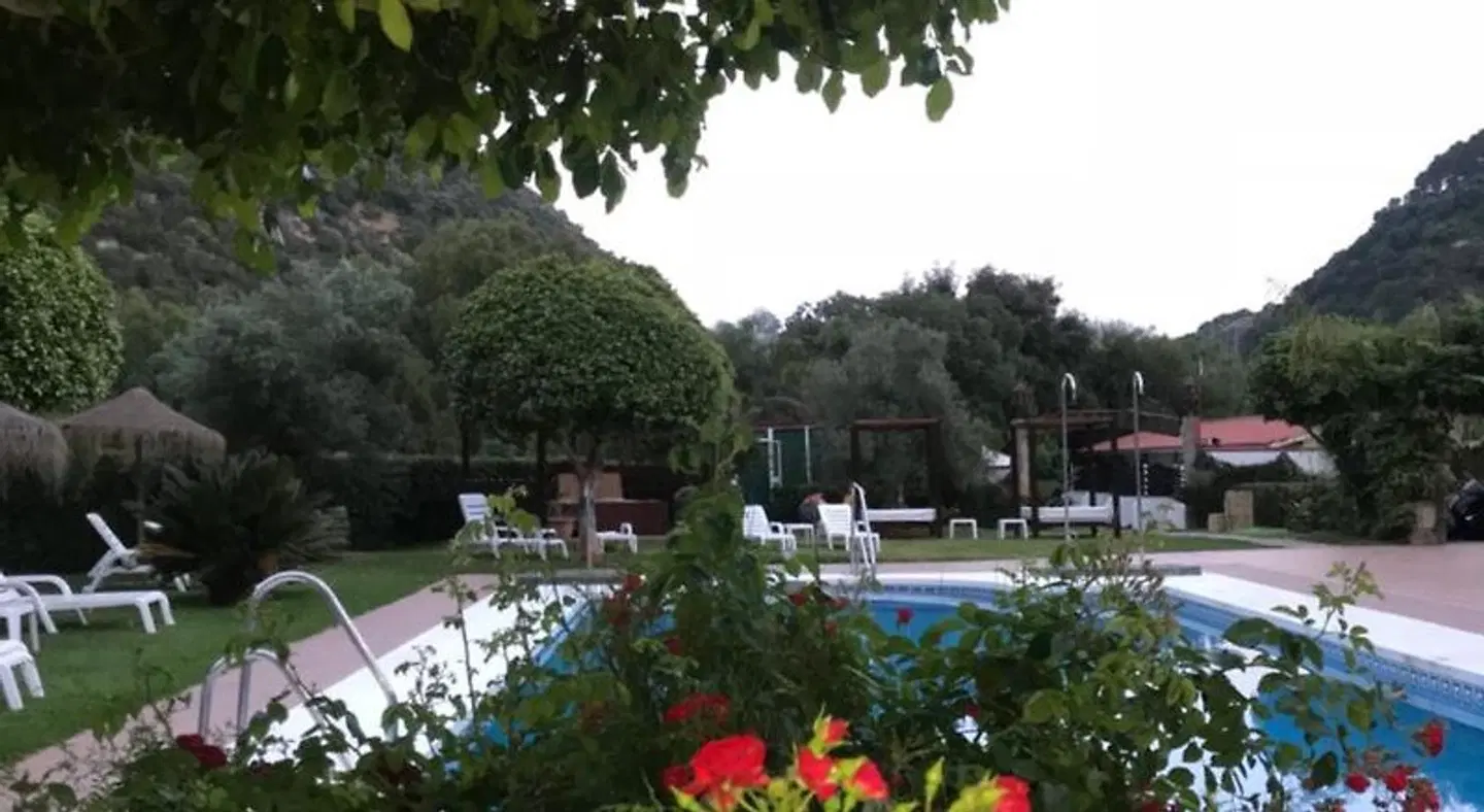 El Paso OUTDOOR_POOL