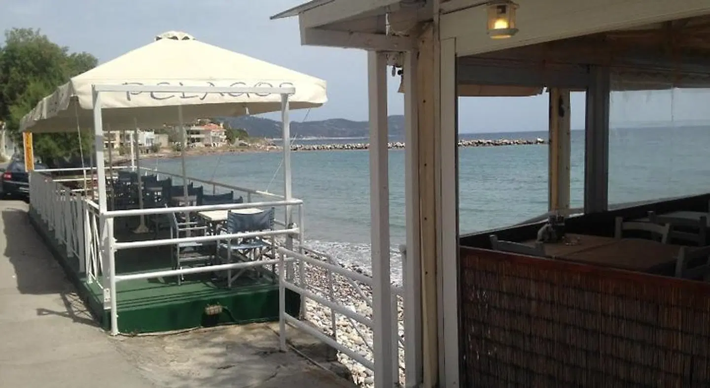 Pelagos Studios Terrasse