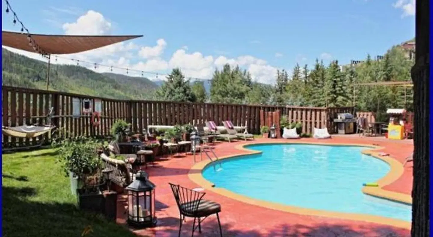 Vail Run Resort OUTDOOR_POOL